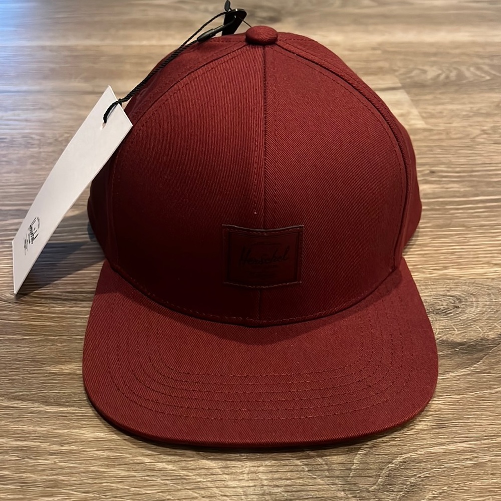 NWT Herschel Whaler 6 Panel Hat Cap, Flat Brim